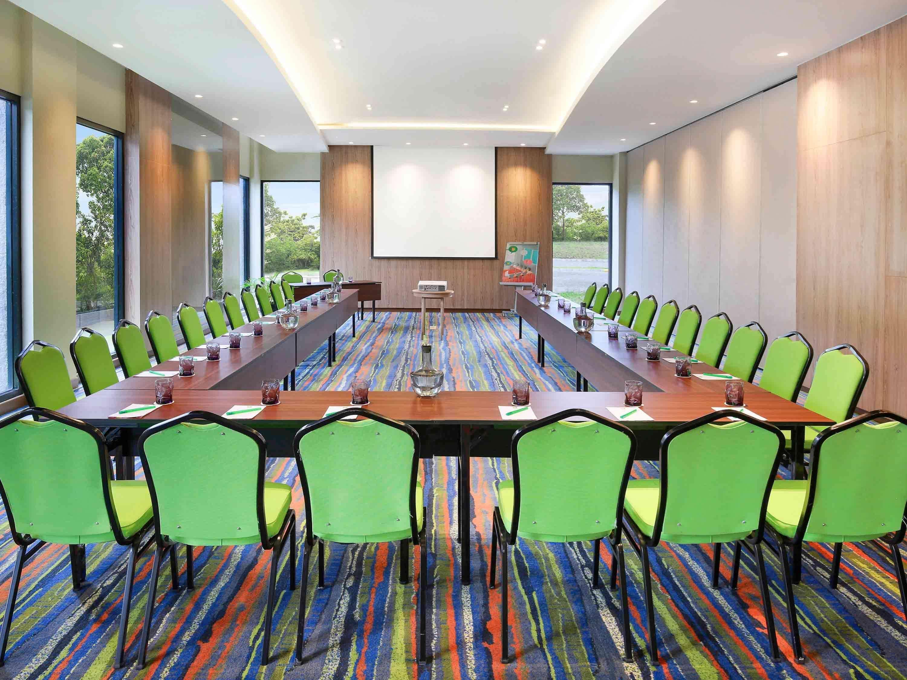 Ibis Styles Bogor Raya Hotel Kültér fotó