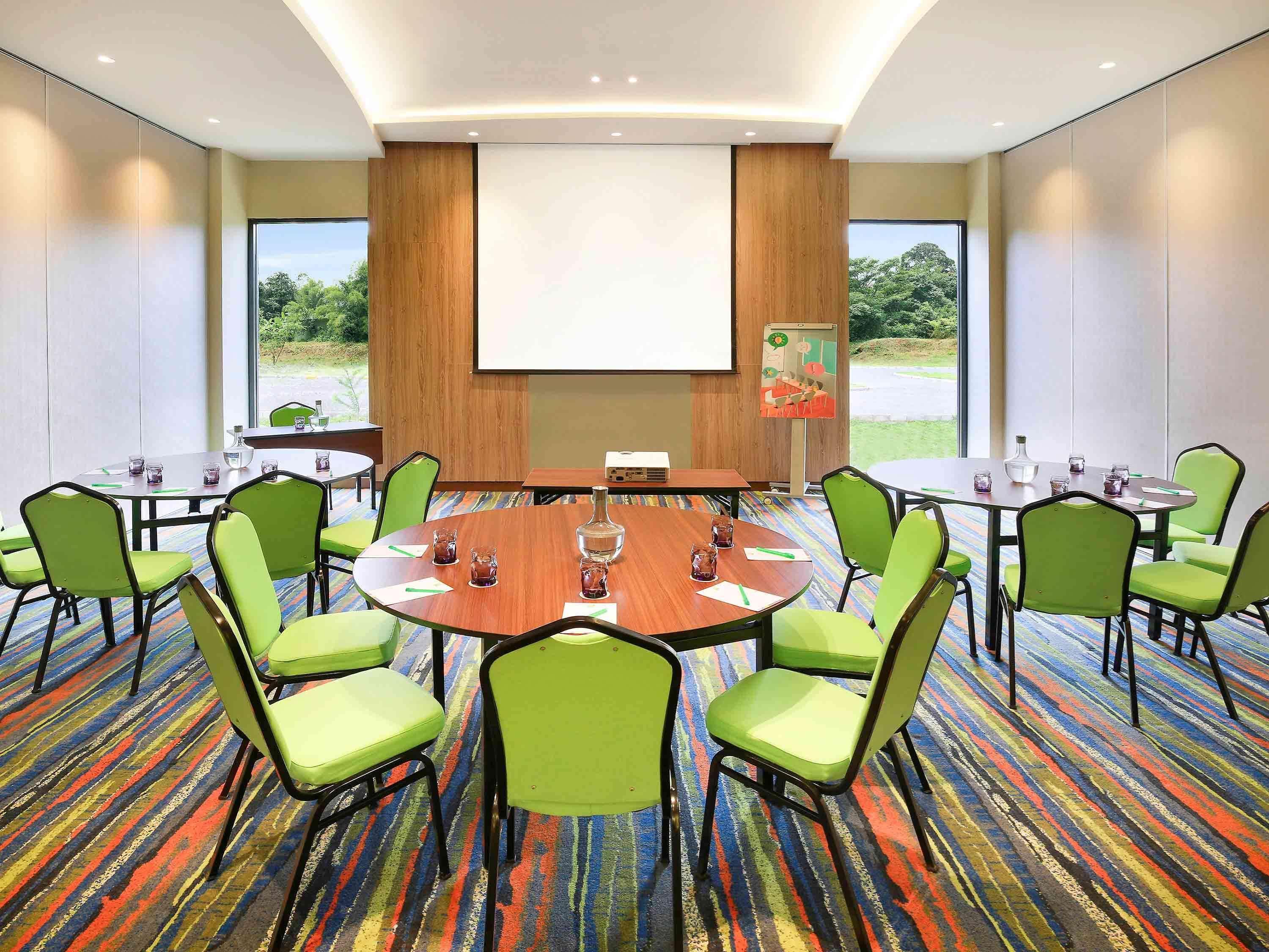 Ibis Styles Bogor Raya Hotel Kültér fotó