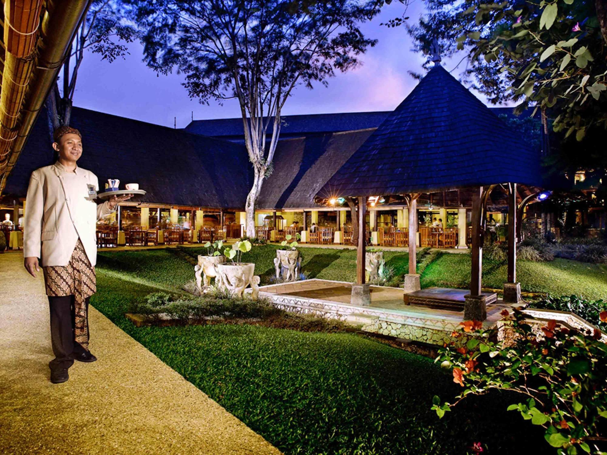 Ibis Styles Bogor Raya Hotel Kültér fotó